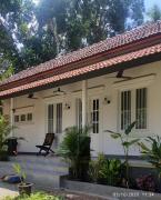Peaceful 1 BHK country home with open veranda & nature views in Thrissur, Kerala