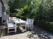 Bright Summer House Near Hyllingebjerg Beach