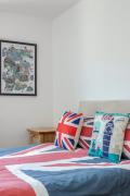 4-bedroom flat near BigBen,Parliament & London Eye