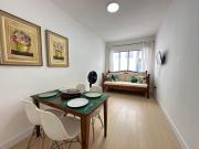 Apto decorado a 1 quadra da praia no Caiçara!