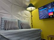 Apto Espaçoso a 300m da Praia da Aviação