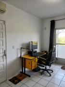 House com 2 Churrasqueiras, 3 Ar Condicionados e Muito Verde!