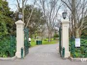 Sleek & Modern Oasis in the Heart of Prahran