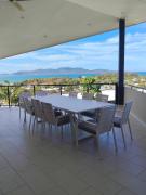 Centrally Located Home with Amazing Ocean View! Townsville