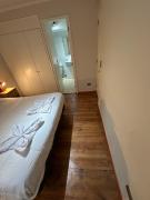 Descansa en playa pelluco