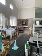 Casa de Praia A menos de 300 metros do mar aconchegante