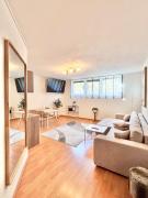 Flower House - Souterrain with Garden