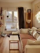 Cozy and Bright 1Bedroom Flat in Stokey