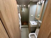 Cozy modern studio Downtown by Managr