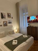 NEW - Golden Central Budapest Apartment