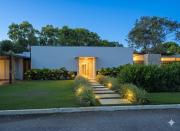 Seu Refugio em alto estilo na praia de Itacimirim