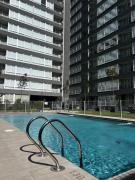 Dep con piscina - aire acondicionado-parking -wifi -3 habitaciones-1 baño
