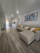 Las Rosas Nivaria Los Cristianos