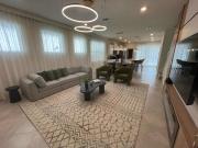 5 Bedrooms 55 Bathrooms Windsor Cay 16163Cc