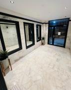 Appartements à 1 min de la gare TGV-fibre-climatiseur-parking-1min de la corniche et Mall city center