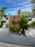 bungalows apple Haad Yao