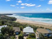 Ocean Overlook - Rennies Beach holiday haven