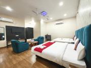 Hotel Luxuary SV Grand Ramkatora Rd Near Vishwanath Temple - Free Wi-fi- Lift and Restaurant Facilities - Fully Air conditioning Rooms- Best Luxuary Hotel In Varanasi