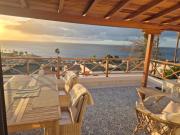 CARAMELLO - AC, cliffs & ocean view, fibre net, garage, tv channels