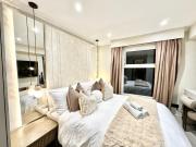 2 double bedrooms, 2 baths, Full kitchen, Newly Refurbished