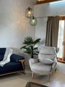 Peaceful Eco Farmhouse Stay on 7 and half Acres of land