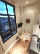 35m2, luminous loft close to the beach