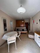 Monoambiente Zona Güemes, Shopping Aldrey