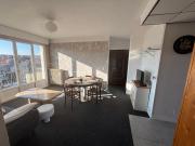 Appartement F4 meublé 75m2 trois chambres avec balcon