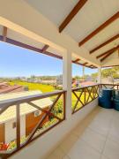 Casa com Vista Parcial do Mar a 500m da Praia, Ponta das Canas, Florianopolis