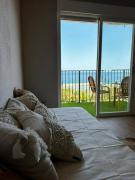 Primera línea, playa, piscina y amanecer