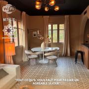 M17-Élégance and Comfort in Majorelle