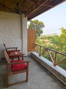 Top Bhagaura