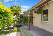 Elegant Private Heritage Suite in Bathurst