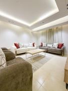 Beautiful 2 bedrooms apartment-15B