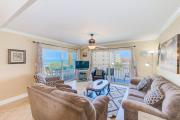 Beachfront Balcony Sleeps 10 Heated Pool King Bed -308