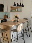 Modern apartment near Trogir center, free parking