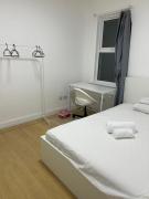 Lovely room at Stratford London