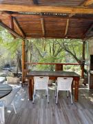 Departamento frente al rio solo familias