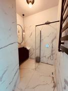 Hanza Tower Level XV Signature