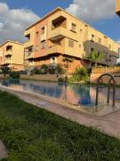 Appartement de luxe avec piscine et parking gratuit