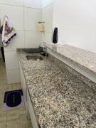 APT ventilado, 2 quartos, pertinho da praia