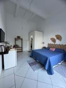 Studio novo com wi-fi e ar na praia dos ingleses