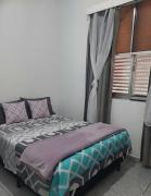 Kitnet WIFI na Praia Grande - Pleno centro da Ocian