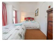 Relaxing historic Roncons Villa, The Paddock