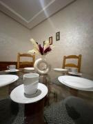 1BR in City Center - Fiber WiFi & Free Parking