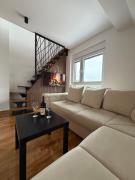 Mali Golubac Star Divcibare