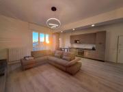 Modern & Chic, 3 camere da letto, 2 bagni e balcone