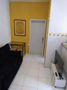 Quarta e sala bem iluminado e silencioso