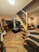 Nice little duplex house in Elancourt village