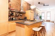 Hawthorn I by Rove Travel 3BR Duplex Loft